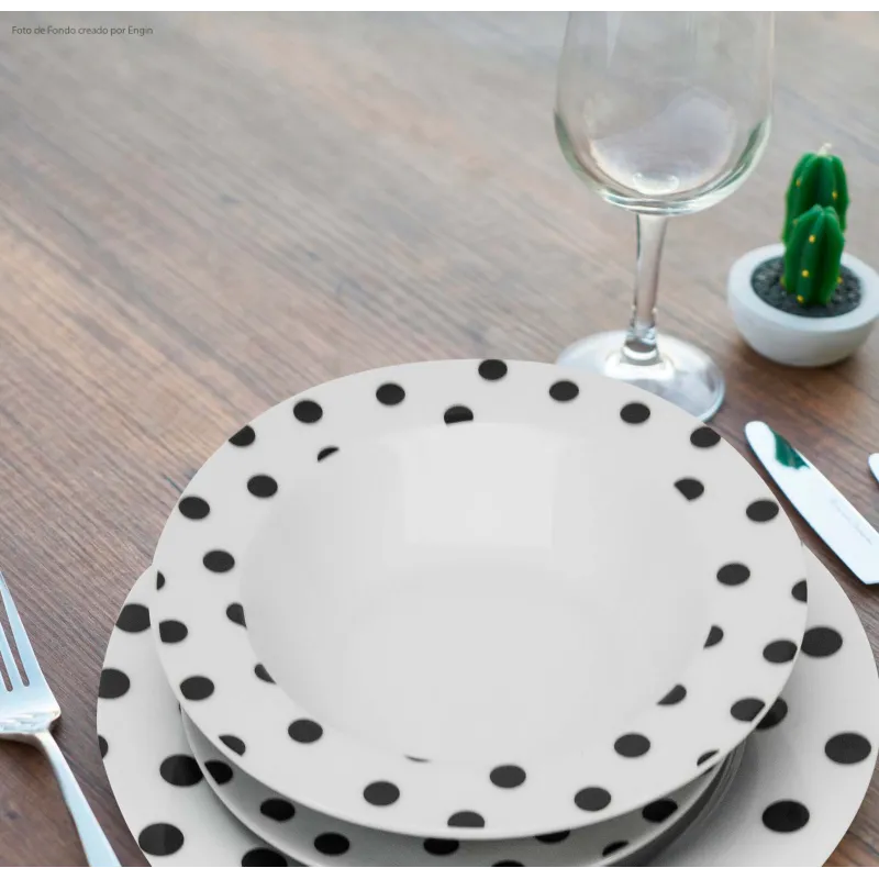 Vajilla porcelana 18 piezas puntos