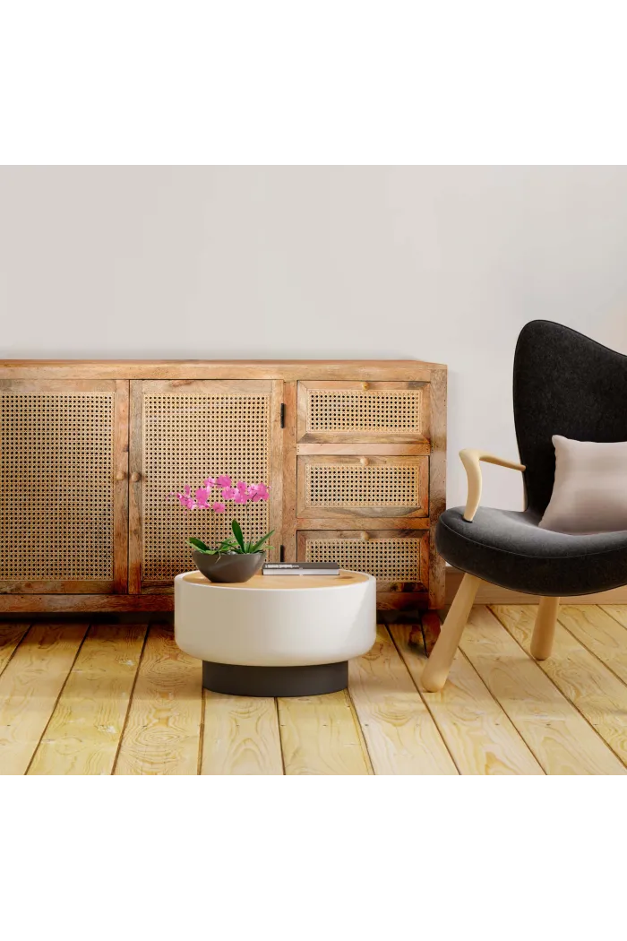 Mueble de madera maciza
