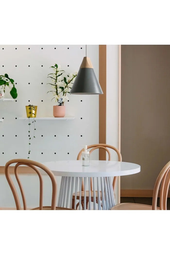 Lámpara de techo en aluminio y madera - Dalia