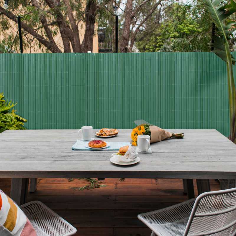 VALLA DE OCULTACIÓN MEDIA CAÑA PVC VERDE 900gr/m² 1,5X3M
