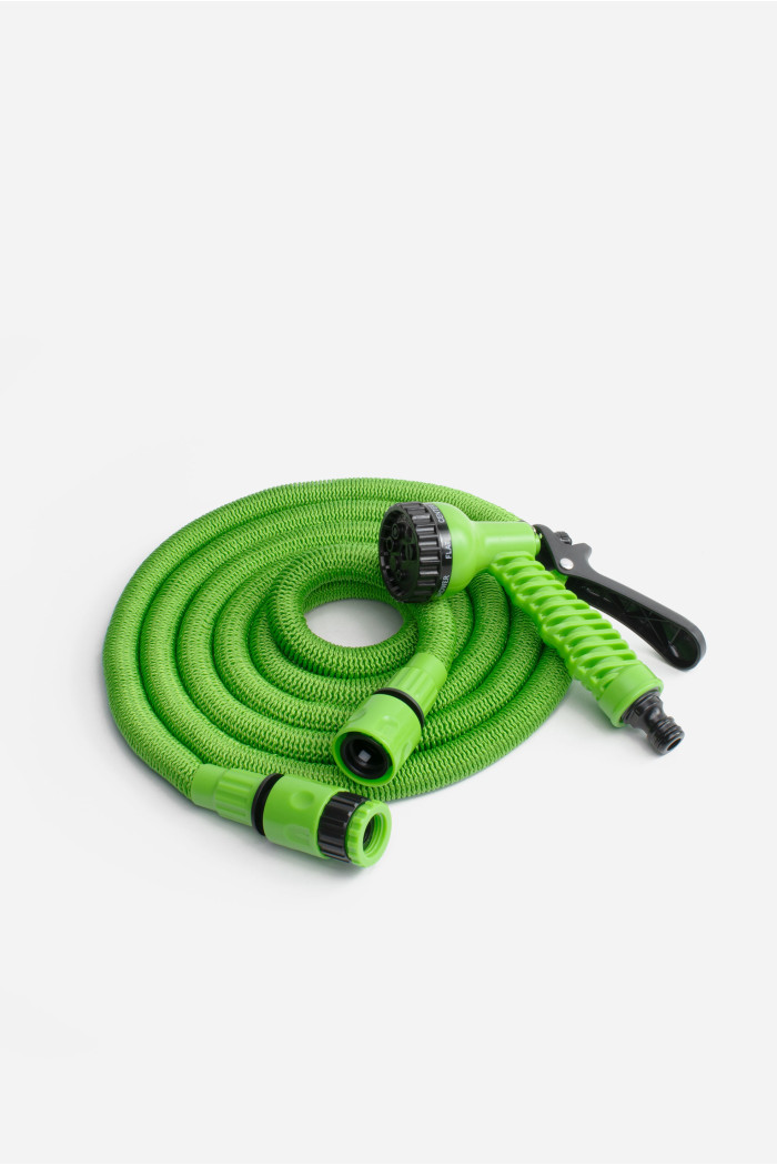 Manguera Flexible de 15M con Pistola Multifuncional Verde