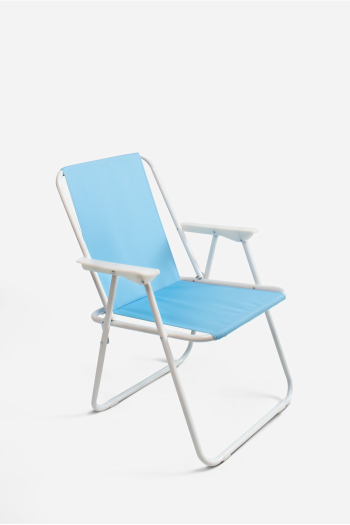 Silla de metal plegable azul claro