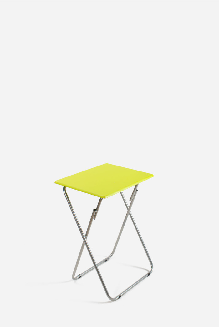 MESA DE MADERA PLEGABLE RECTANGULAR - 48X38X66 cm