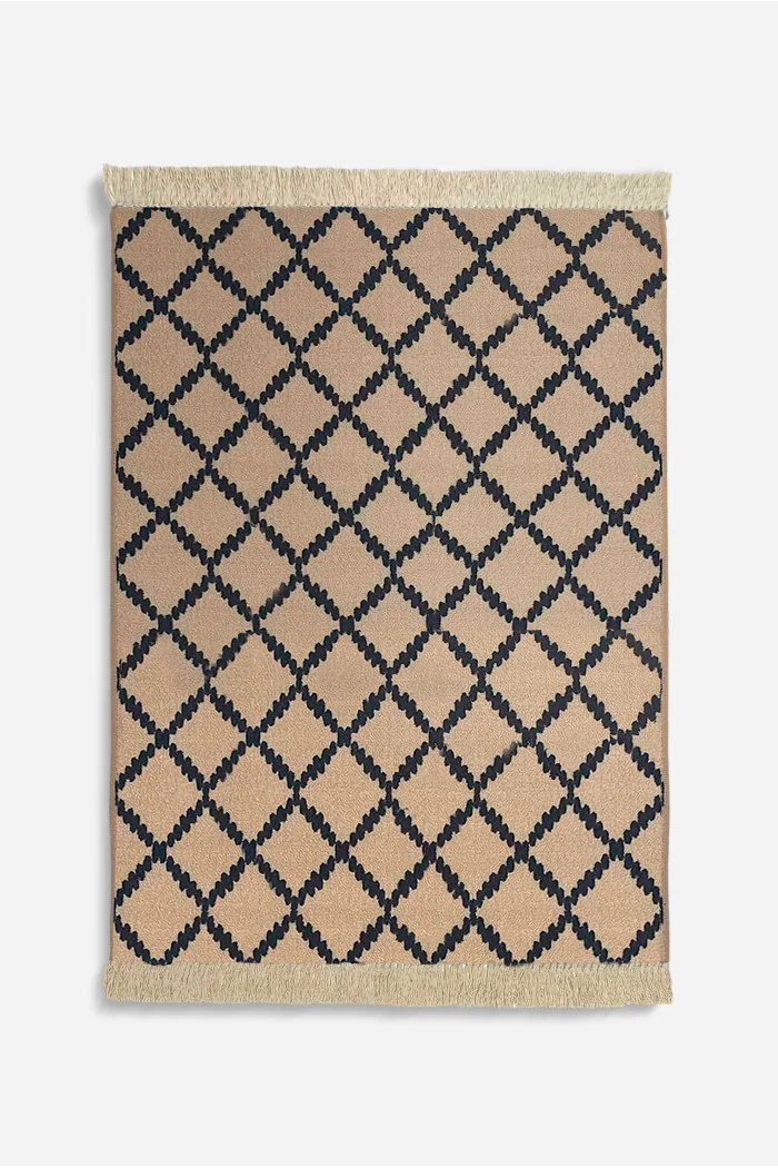 Alfombra Étnica con Flecos Antideslizante en Natural/Negro - 2 Tamaños