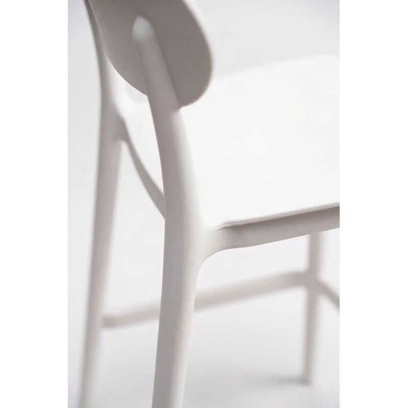 Taburete pp gris con respaldo Ainur | Taburete alto nordico