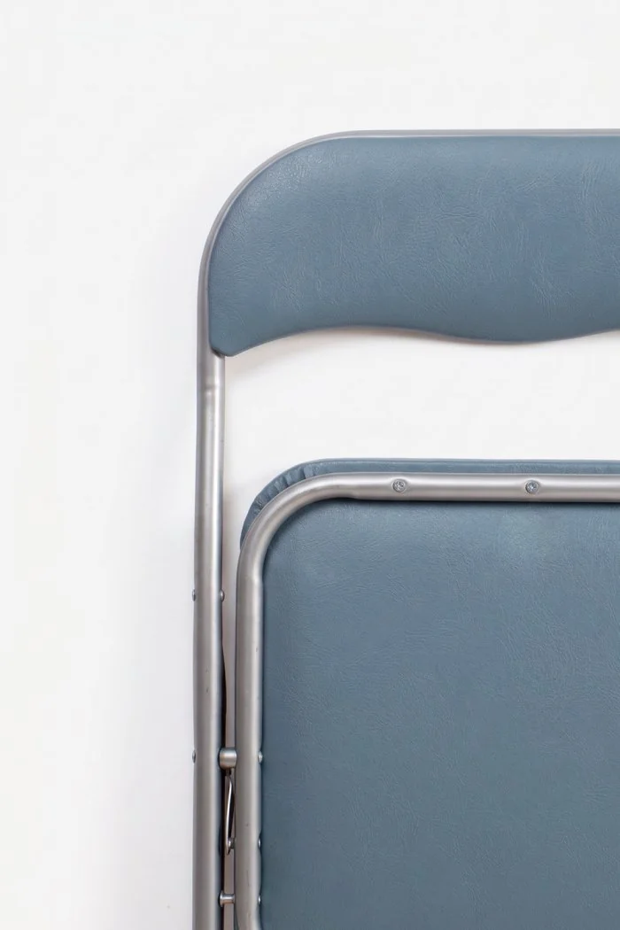 Silla de metal plegable acolchada Roxy Classic