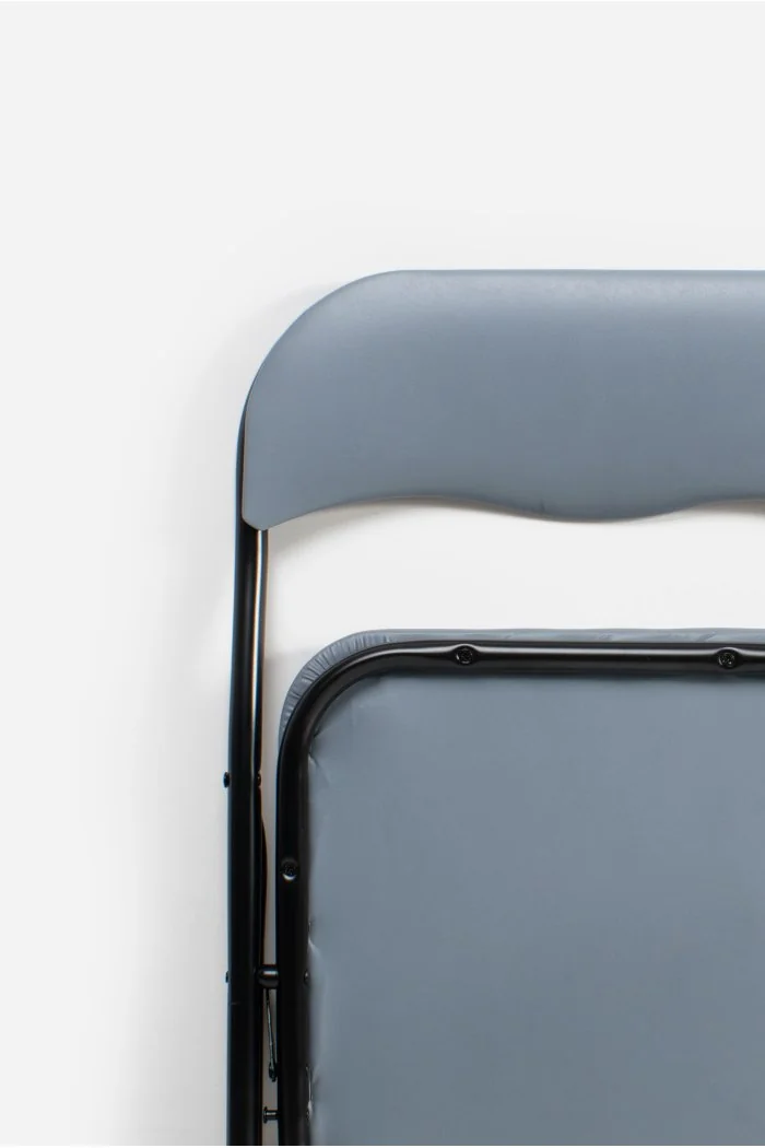 Silla de metal plegable acolchada Roxy Classic Noir