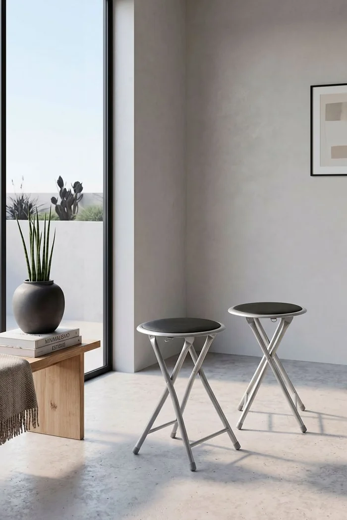 Taburete Bajo Plegable de Metal | The Secret Home