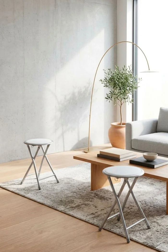 Taburete Bajo Plegable de Metal | The Secret Home