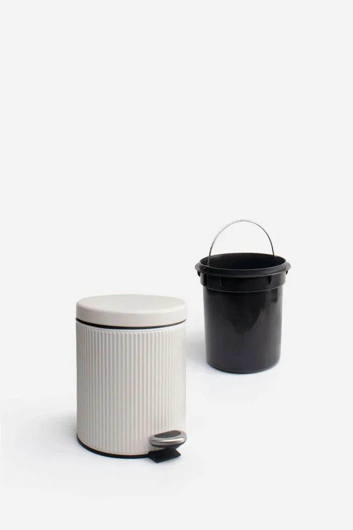 Papelera de Baño con Pedal 5L Veer | Papelera Acero Inoxidable